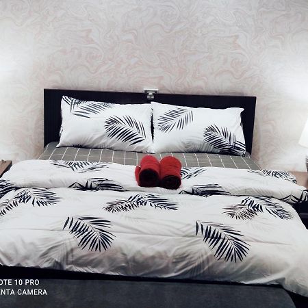 Kumkum Homestay Nusajaya  Dış mekan fotoğraf